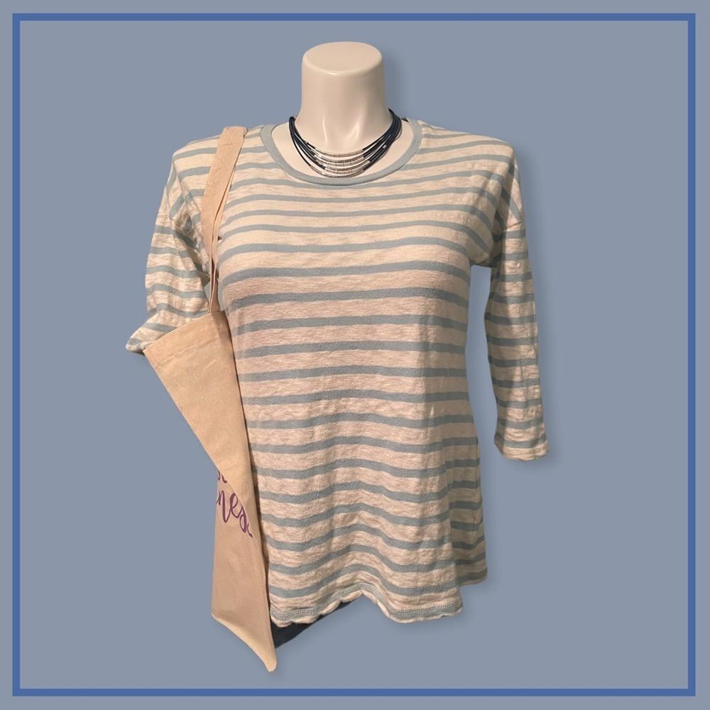 SONOMA Blue and White 3/4‎ Sleeve Casual Top Size M